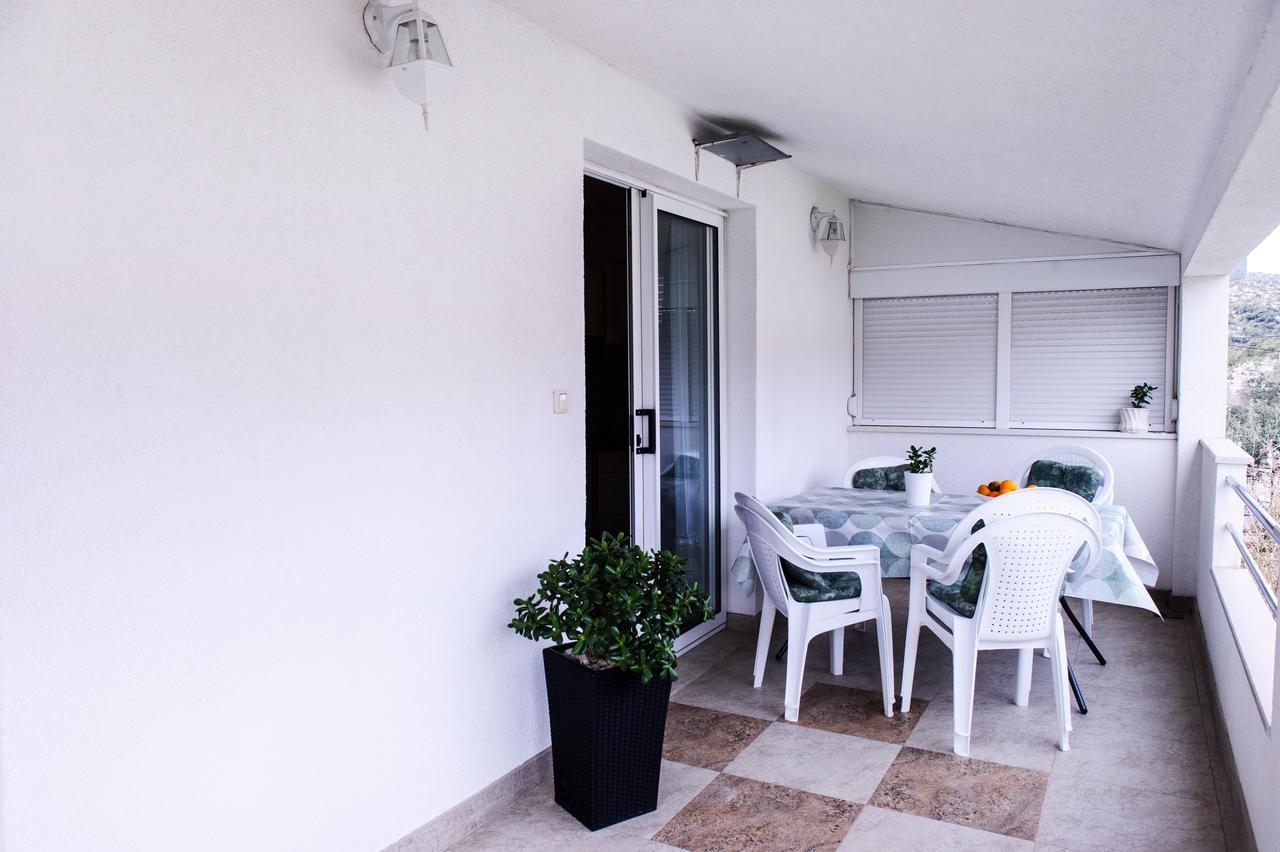 Apartments Mila مارينا المظهر الخارجي الصورة