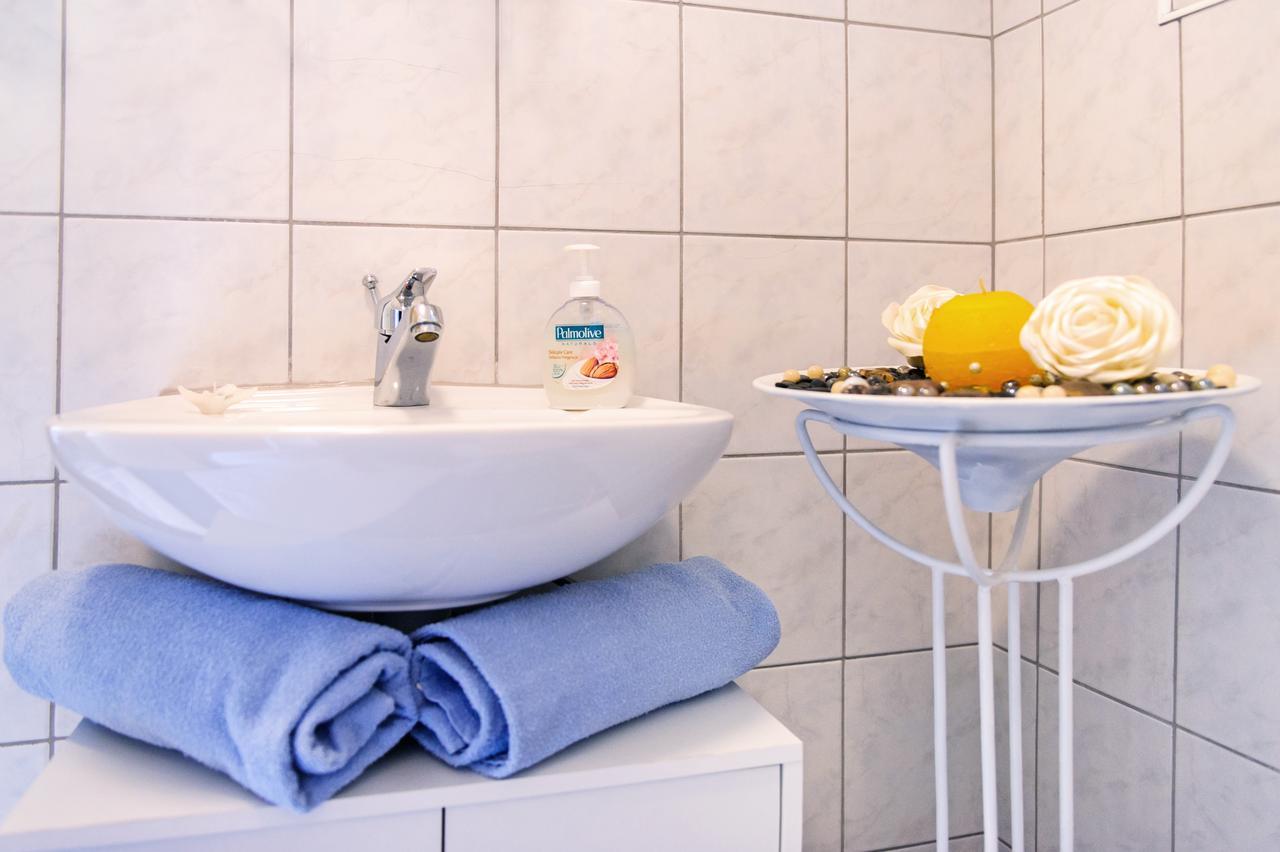 Apartments Mila مارينا المظهر الخارجي الصورة